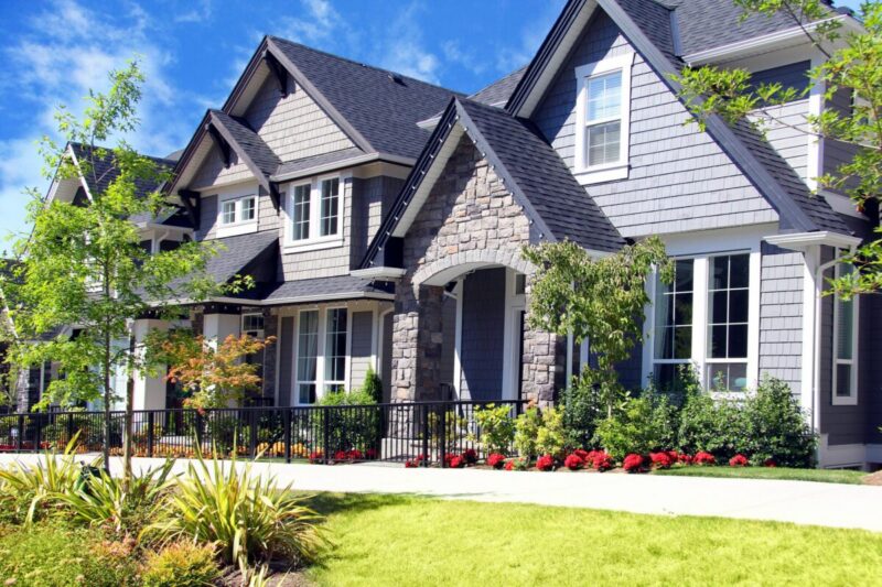 homes for sale in simpsonville sc